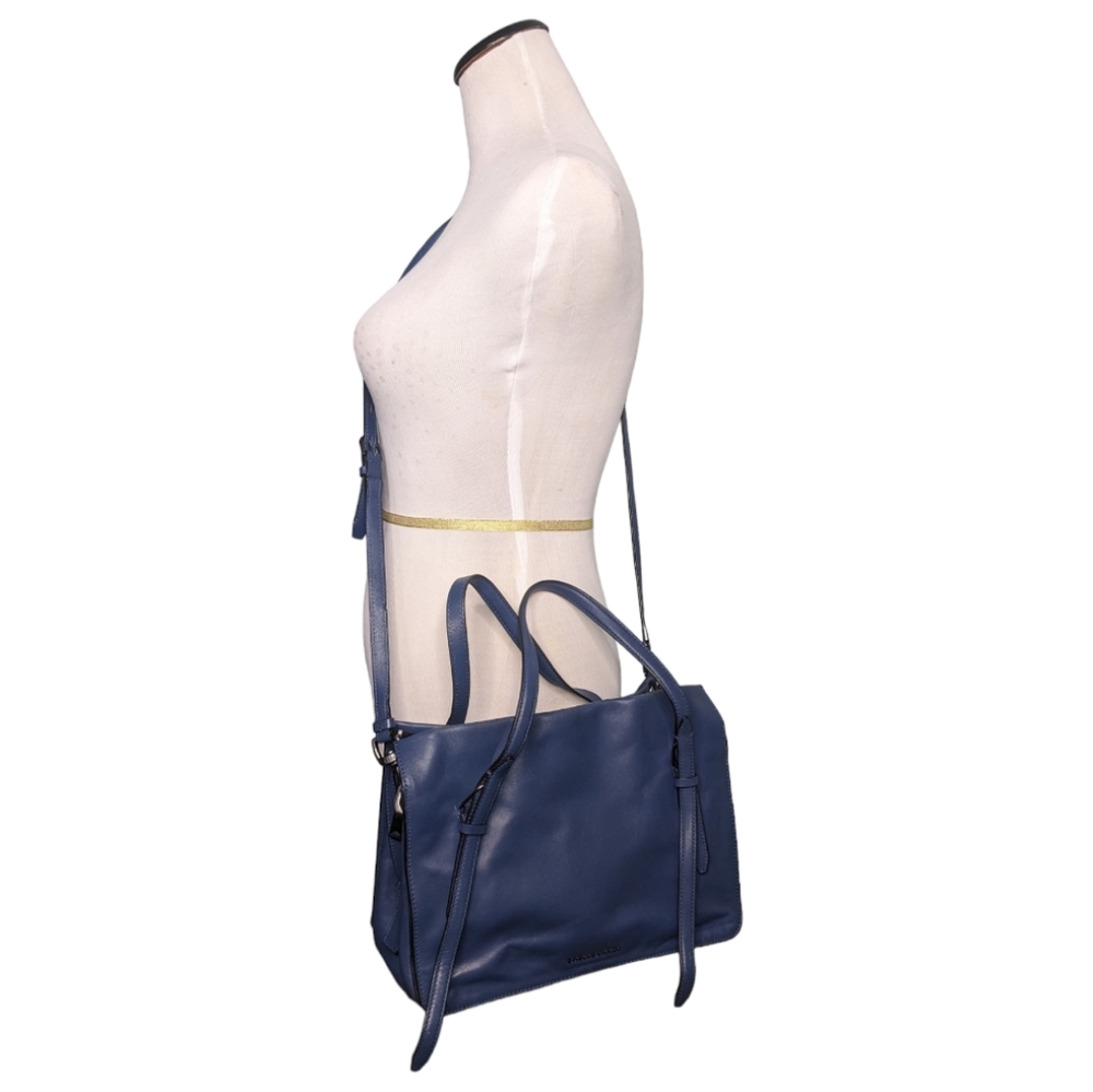 Eitenne Aigner fine Italian handcrafted leather blue shoulder handbag purse EUC